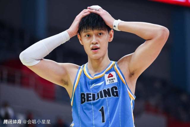 他再次改变了话题，说:你现在长得太胖了，不适合扮演那个角色。